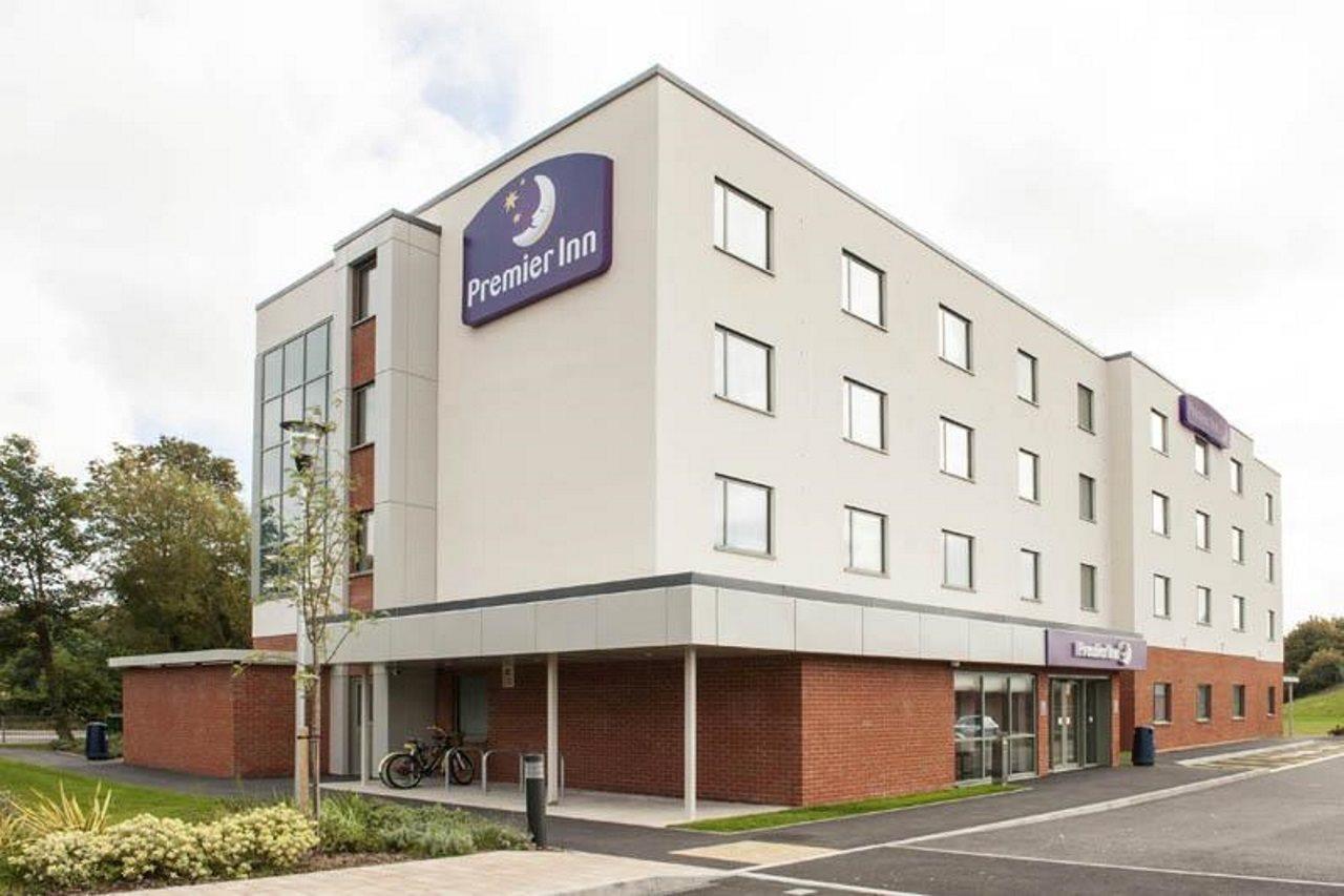 Premier Inn Gosport Extérieur photo