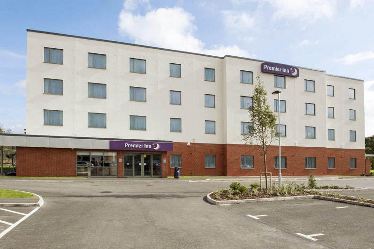 Premier Inn Gosport Extérieur photo